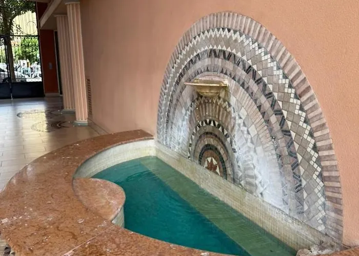 Nostro Casa Διαμέρισμα Μεντόν